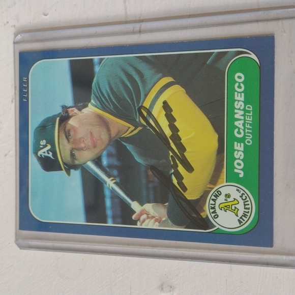 Other - Jose Canseco autographed baseball card. 1986 fleer